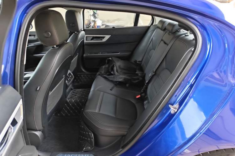 Used Jaguar XEL 2018 2.0T 200 PS Premium Edition Left Rear Seat