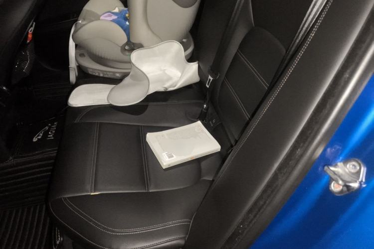 Used Jaguar XEL 2018 2.0T 200 PS Premium Edition Left Rear Seat