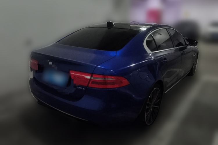 Used Jaguar XEL 2018 2.0T 200 PS Premium Edition Rear Right 45 Deg
