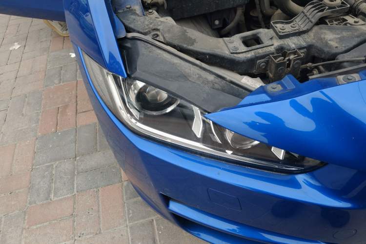 Used Jaguar XEL 2018 2.0T 200 PS Premium Edition Right Front Headlight
