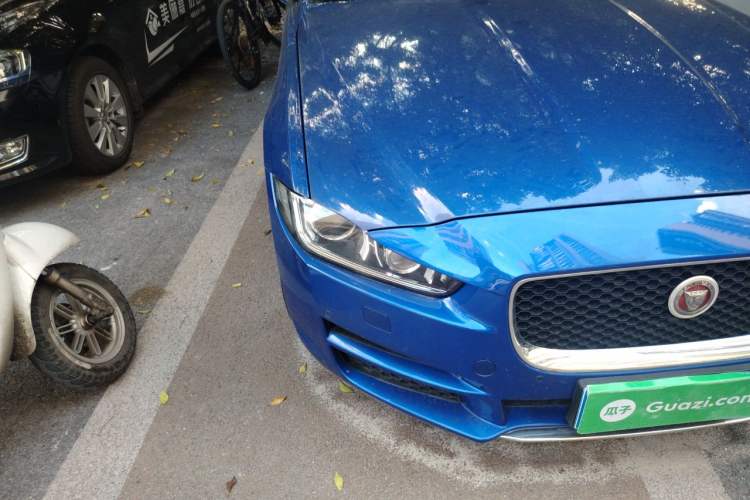 Used Jaguar XEL 2018 2.0T 200 PS Premium Edition Right Front Headlight