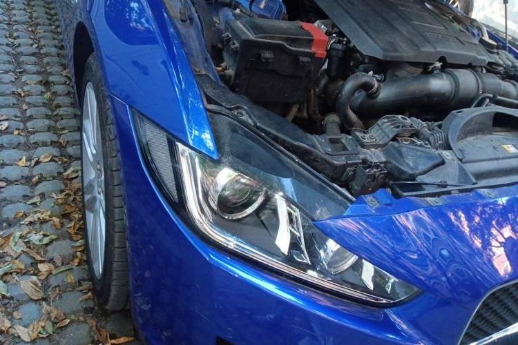 Used Jaguar XEL 2018 2.0T 200 PS Premium Edition Right Front Headlight