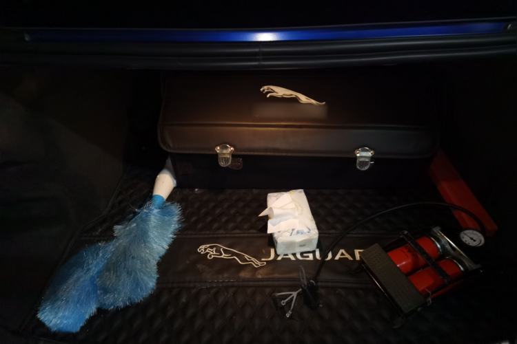Used Jaguar XEL 2018 2.0T 200 PS Premium Edition Trunk