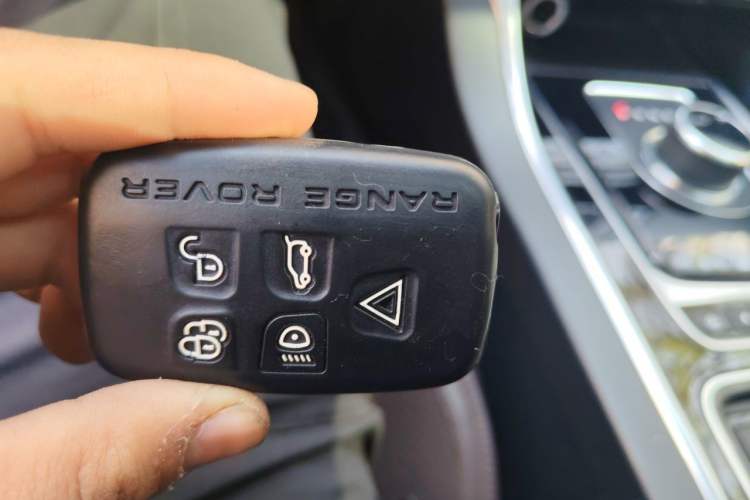 Used Jaguar XEL 2018 2.0T 200 PS Luxury Edition Vehicle Key