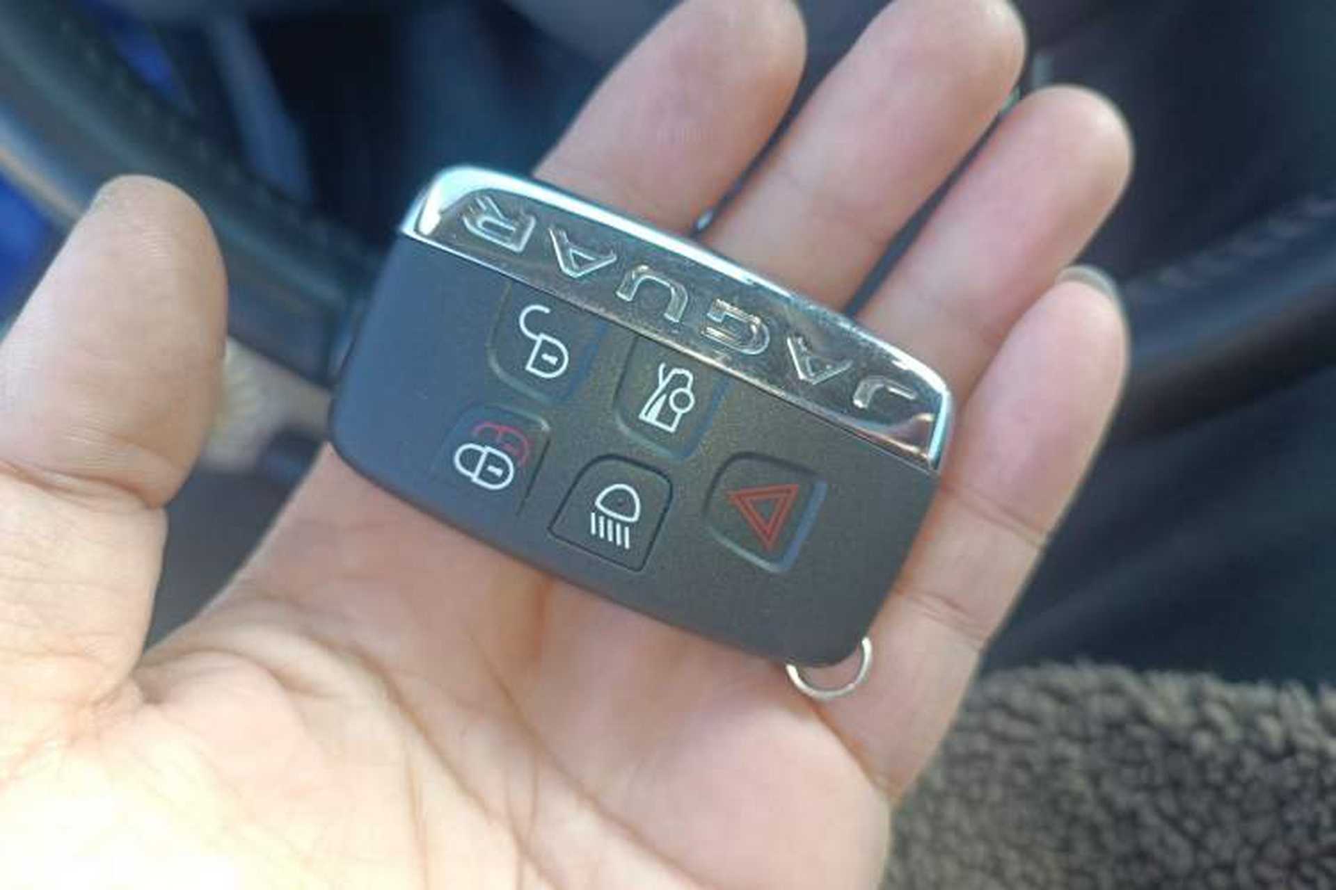 Used Jaguar XEL 2018 2.0T 200 PS Luxury Edition Vehicle Key