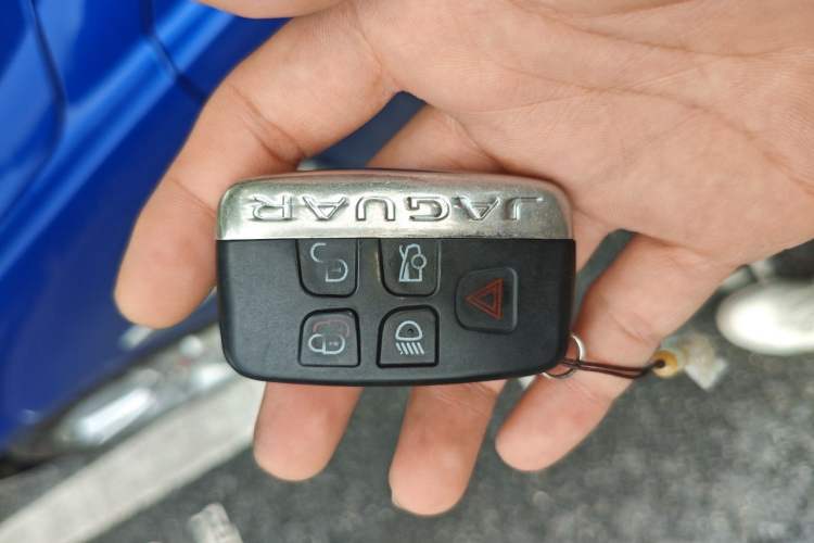 Used Jaguar XEL 2018 2.0T 200 PS Premium Edition Vehicle Key