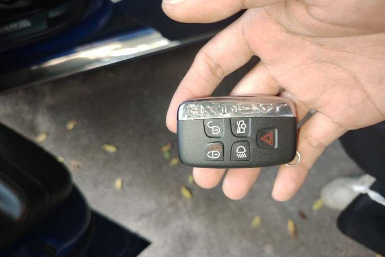 Used Jaguar XEL 2018 2.0T 200 PS Premium Edition Vehicle Key