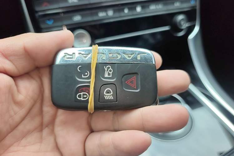 Used Jaguar XEL 2018 2.0T 200 PS Premium Edition Vehicle Key