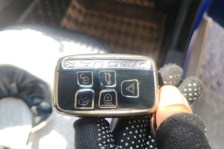 Used Jaguar XEL 2018 2.0T 200 PS Luxury Edition Vehicle Key