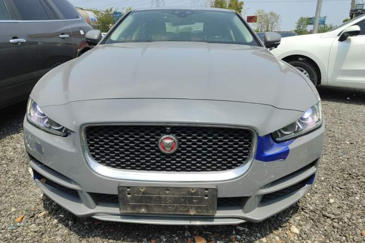Used Jaguar XEL 2018 2.0T 200 PS Luxury Edition Front
