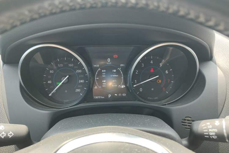 Used Jaguar XEL 2018 2.0T 200 PS Luxury Edition Instrument Cluster
