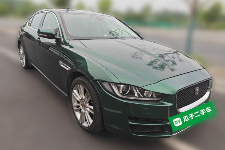 Used Jaguar XEL 2018 2.0T 250 PS Premium Edition Front Right 45 Deg