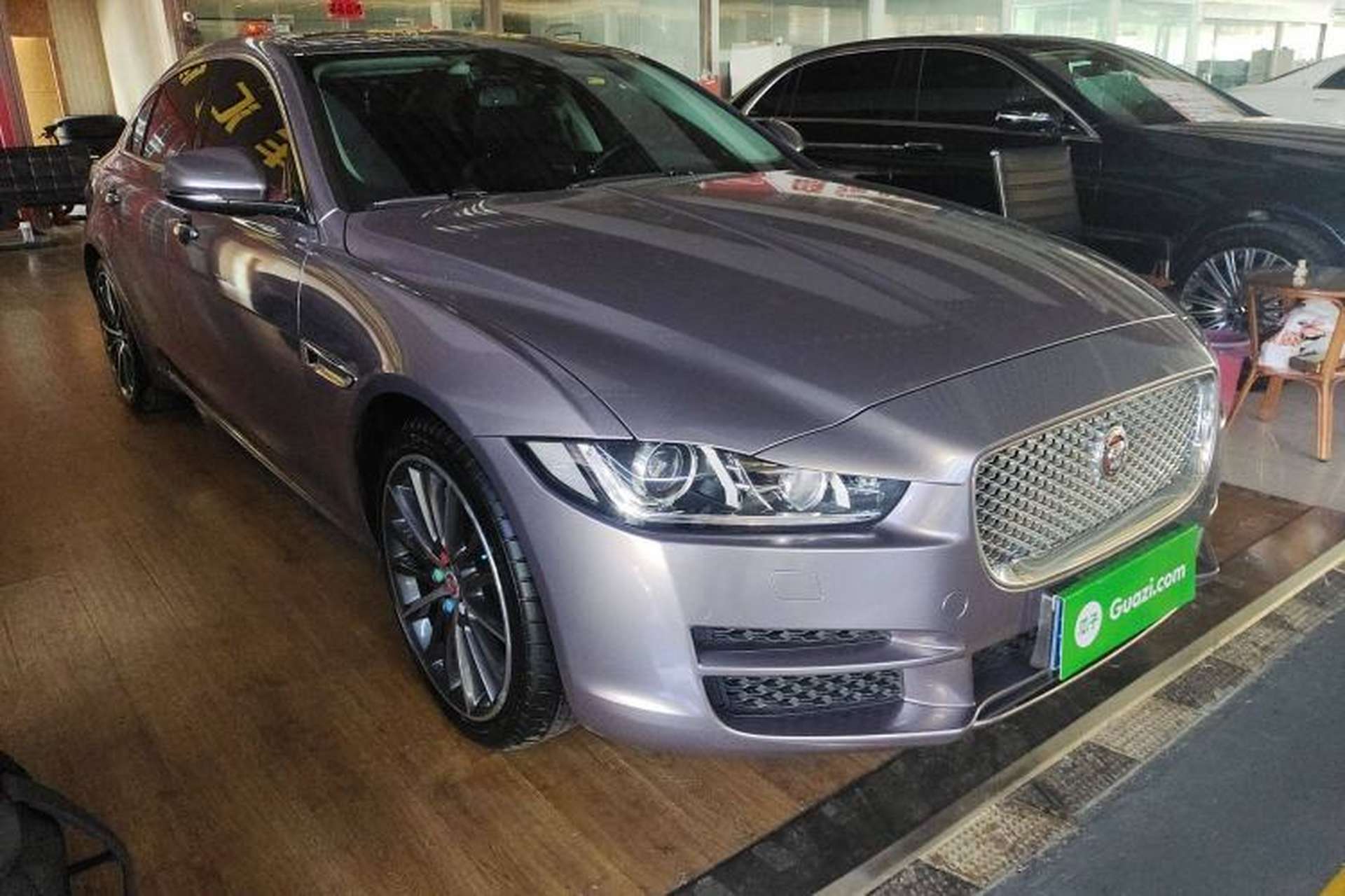 Used Jaguar XEL 2018 2.0T 250 PS Luxury Edition Front Right 45 Deg