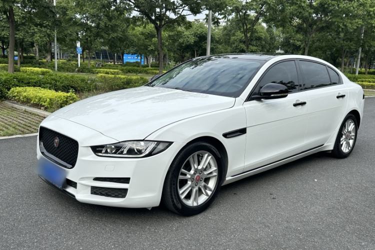 Used Jaguar XEL 2018 2.0T 200 PS Luxury Edition Guazi used car, China used car export, Used car for sale, Used cars, Cheapest cars for sale