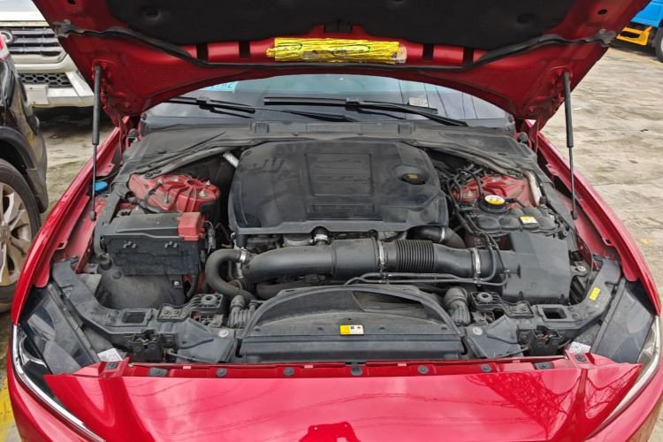 Used Jaguar XEL 2018 2.0T 200 PS Premium Edition Engine Bay