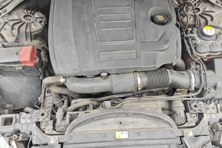 Used Jaguar XEL 2018 2.0T 200 PS Premium Edition Engine Bay