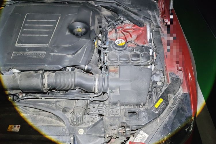 Used Jaguar XEL 2018 2.0T 200 PS Luxury Edition Engine Bay Left