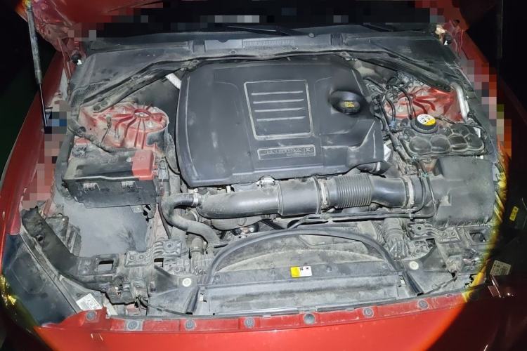 Used Jaguar XEL 2018 2.0T 200 PS Luxury Edition Engine Bay