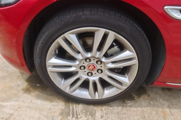 Used Jaguar XEL 2018 2.0T 200 PS Premium Edition Exterior 4
