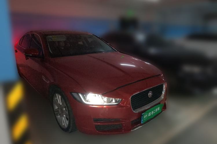 Used Jaguar XEL 2018 2.0T 200 PS Premium Edition Front Right 45 Deg