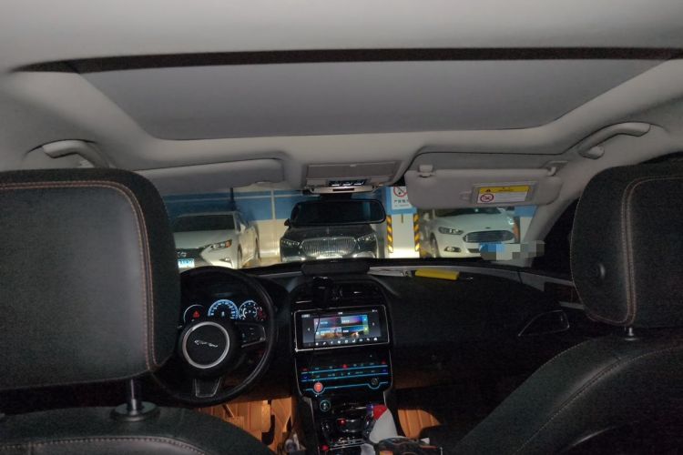 Used Jaguar XEL 2018 2.0T 200 PS Premium Edition Headliner
