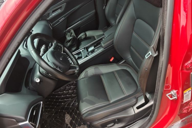 Used Jaguar XEL 2018 2.0T 200 PS Premium Edition Left Front Seat