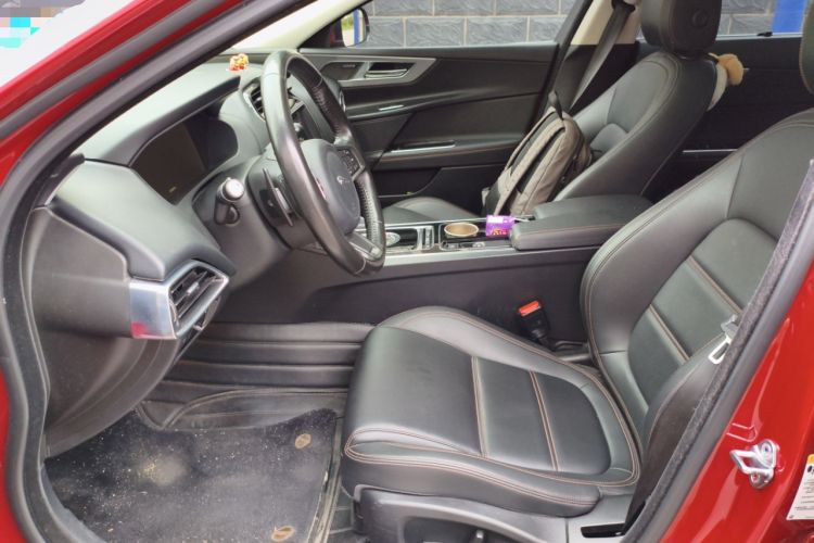 Used Jaguar XEL 2018 2.0T 200 PS Premium Edition Left Front Seat