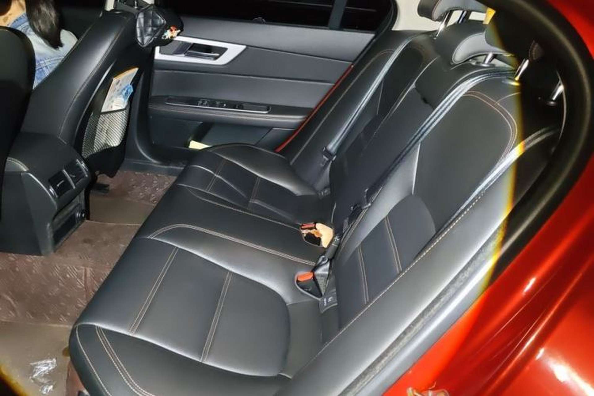 Used Jaguar XEL 2018 2.0T 200 PS Luxury Edition Left Rear Seat