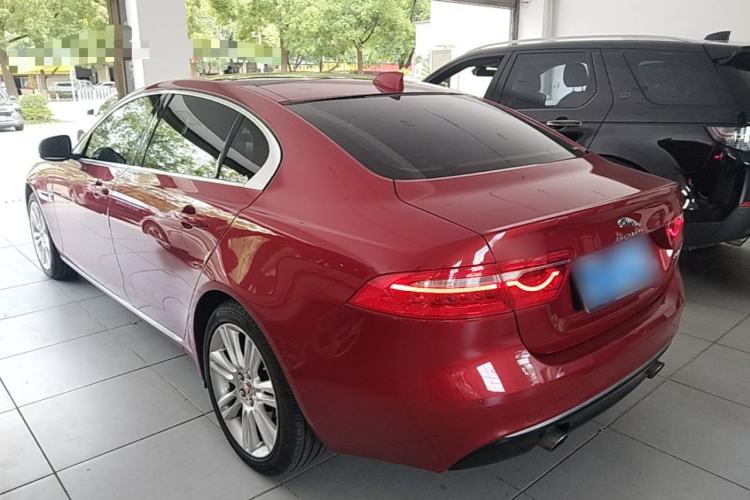 Used Jaguar XEL 2018 2.0T 200 PS Premium Edition Rear Left 45 Deg