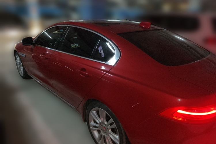 Used Jaguar XEL 2018 2.0T 200 PS Premium Edition Rear Left 45 Deg