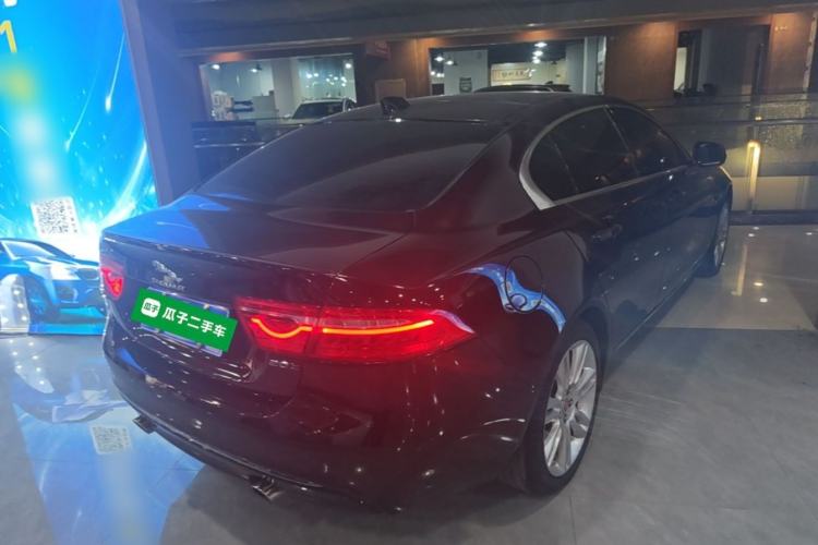 Used Jaguar XEL 2018 2.0T 200 PS Premium Edition Rear Right 45 Deg
