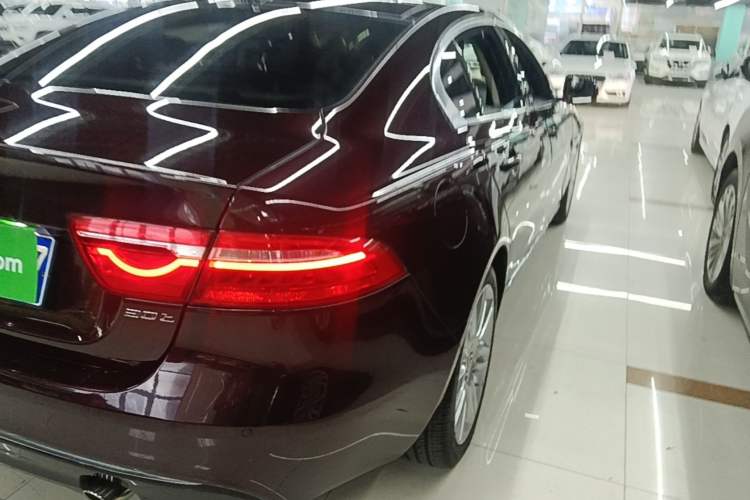 Used Jaguar XEL 2018 2.0T 200 PS Premium Edition Right Rear Taillight