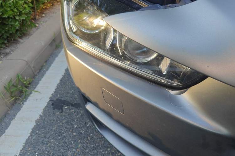 Used Jaguar XEL 2018 2.0T 200 PS Luxury Edition Right Front Headlight