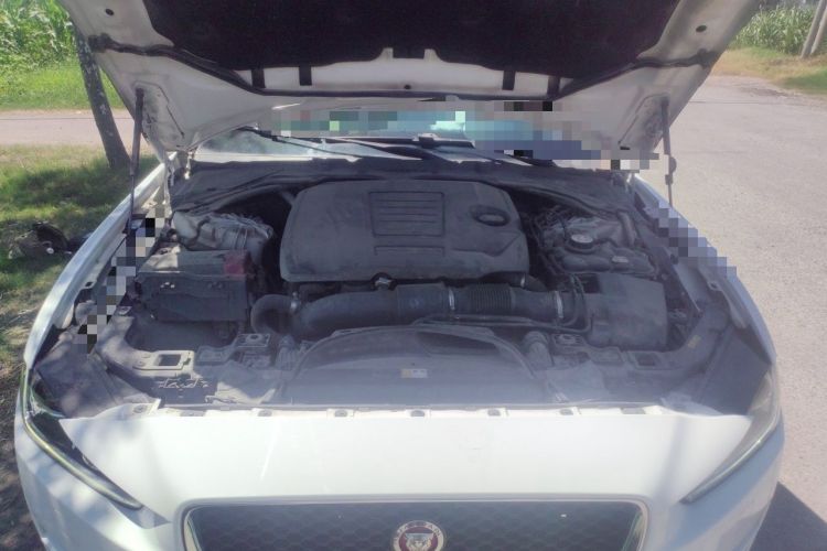 Used Jaguar XEL 2018 2.0T 250 PS Premium Edition Engine Bay