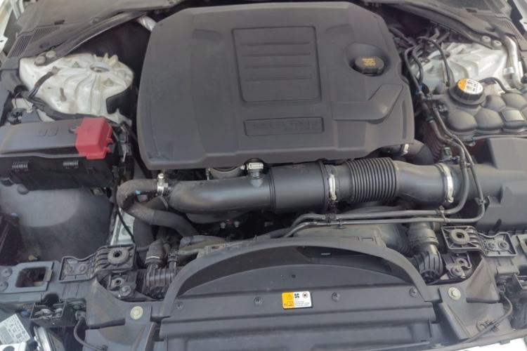 Used Jaguar XEL 2018 2.0T 200 PS Premium Edition Engine Bay