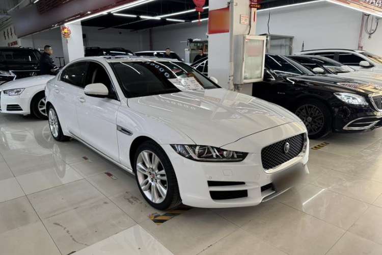 Used Jaguar XEL 2018 2.0T 200 PS Premium Edition Exterior 2