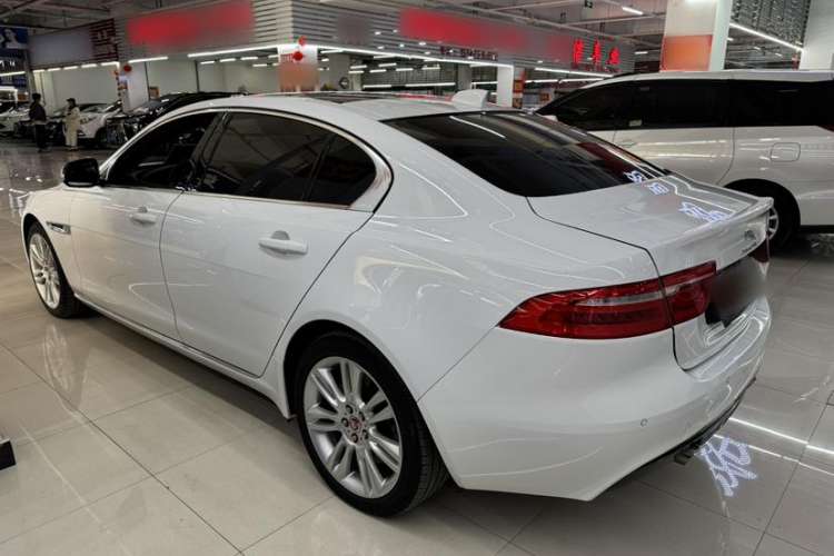 Used Jaguar XEL 2018 2.0T 200 PS Premium Edition Exterior 3