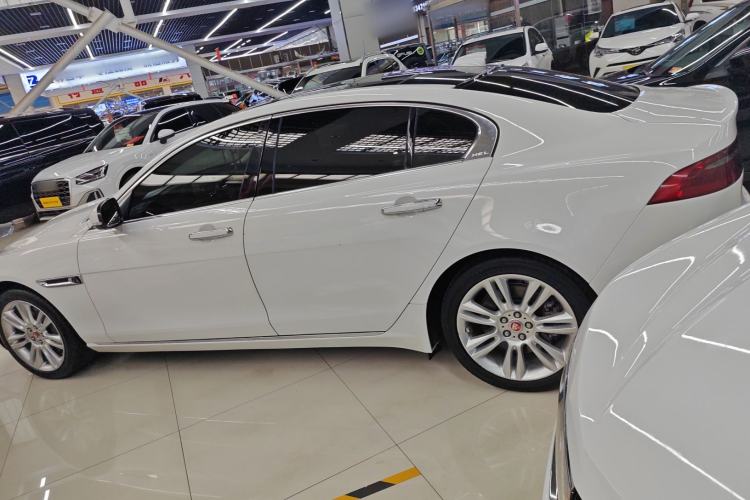Used Jaguar XEL 2018 2.0T 200 PS Premium Edition Exterior 5