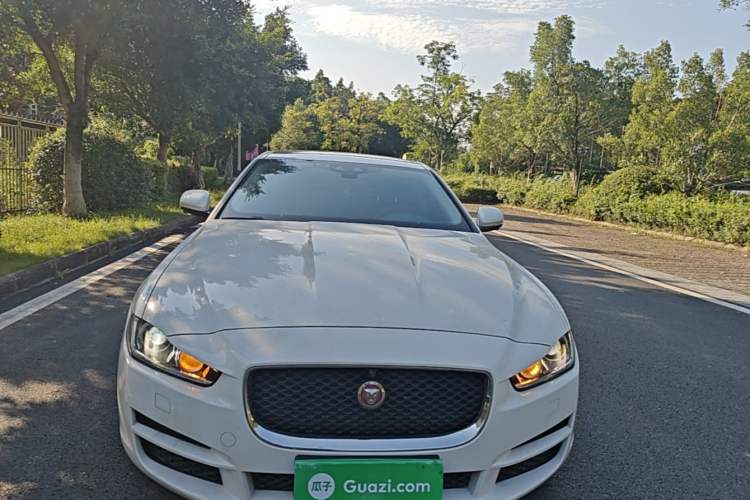 Used Jaguar XEL 2018 2.0T 200 PS Luxury Edition Front