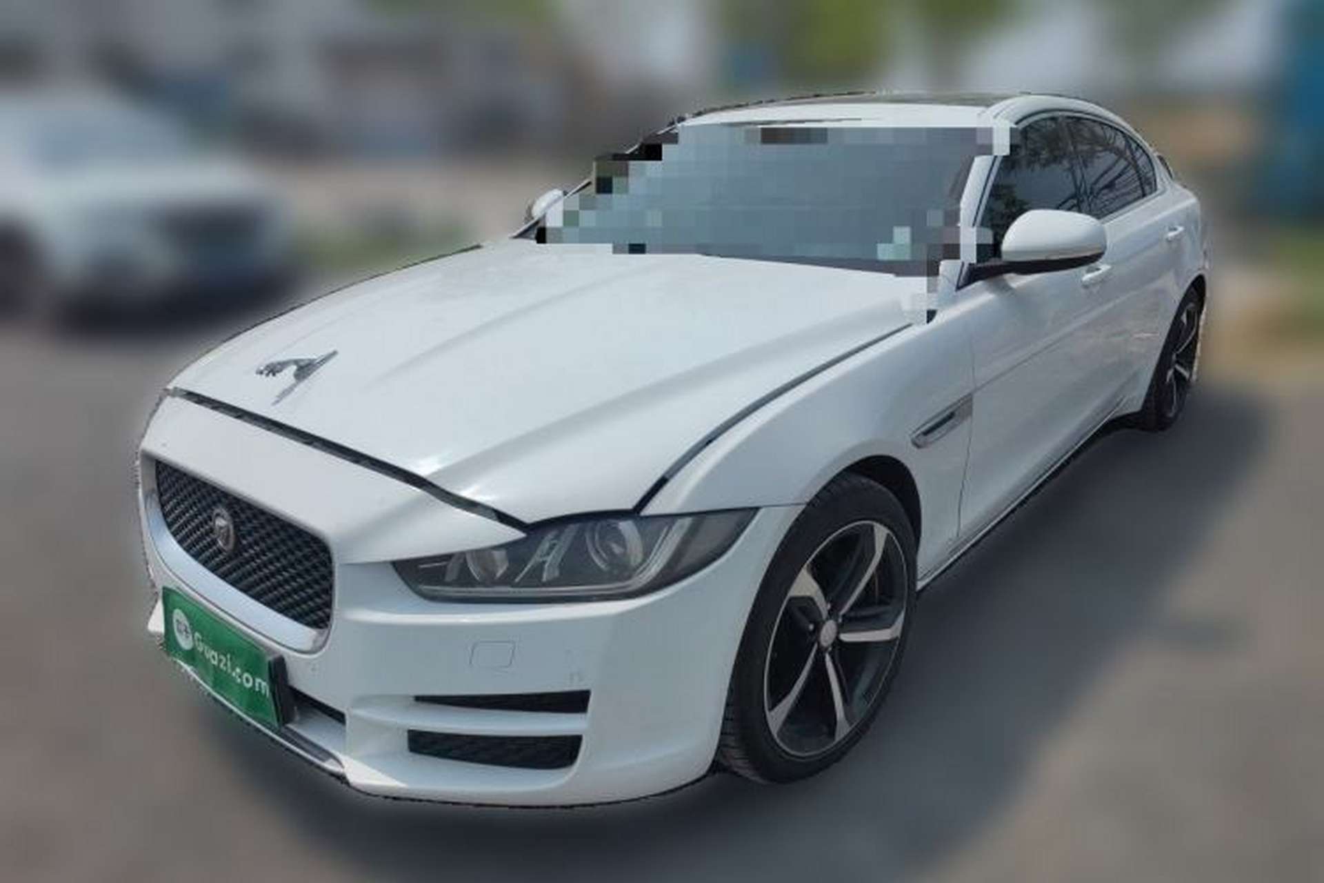 Used Jaguar XEL 2018 2.0T 250 PS Premium Edition Front Left 45 Deg