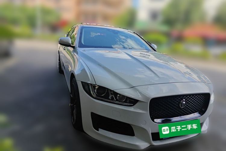 Used Jaguar XEL 2018 2.0T 200 PS Luxury Edition Front Right 45 Deg