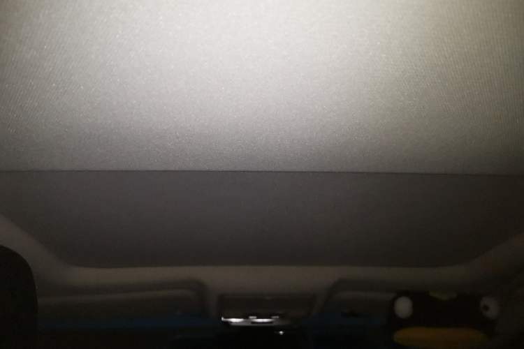 Used Jaguar XEL 2018 2.0T 200 PS Luxury Edition Headliner