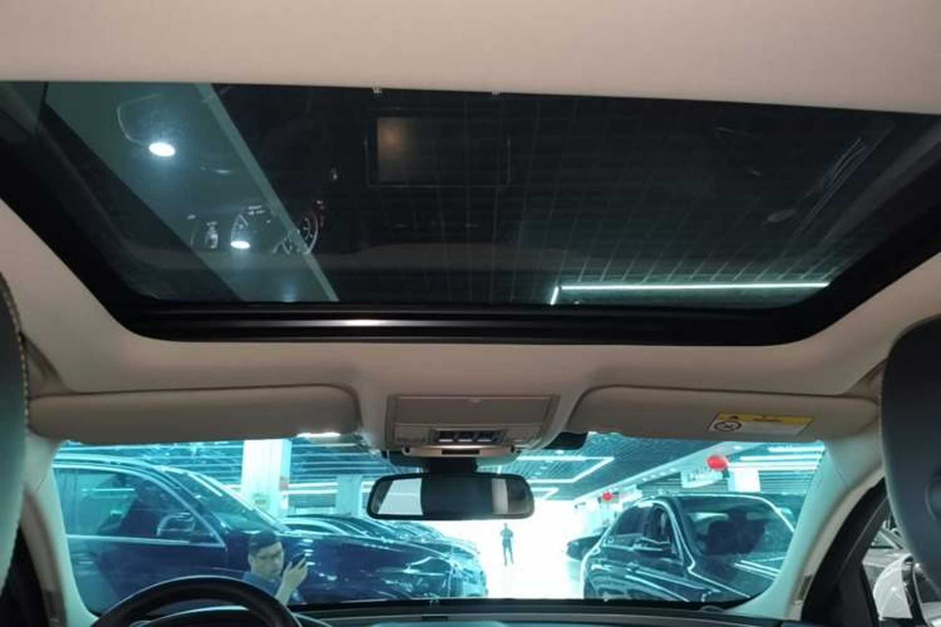 Used Jaguar XEL 2018 2.0T 200 PS Premium Edition Headliner
