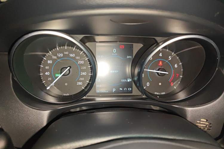 Used Jaguar XEL 2018 2.0T 200 PS Luxury Edition Instrument Cluster