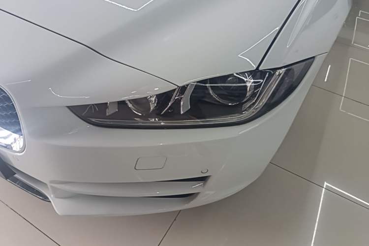 Used Jaguar XEL 2018 2.0T 200 PS Premium Edition Left Front Headlight