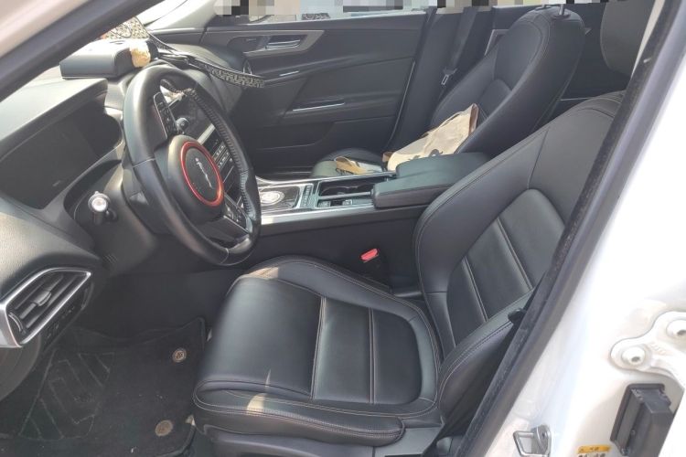 Used Jaguar XEL 2018 2.0T 250 PS Premium Edition Left Front Seat