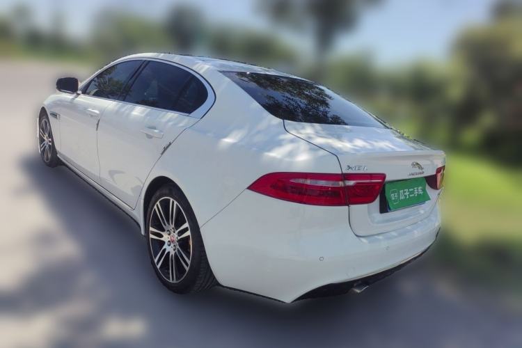 Used Jaguar XEL 2018 2.0T 250 PS Premium Edition Rear Left 45 Deg