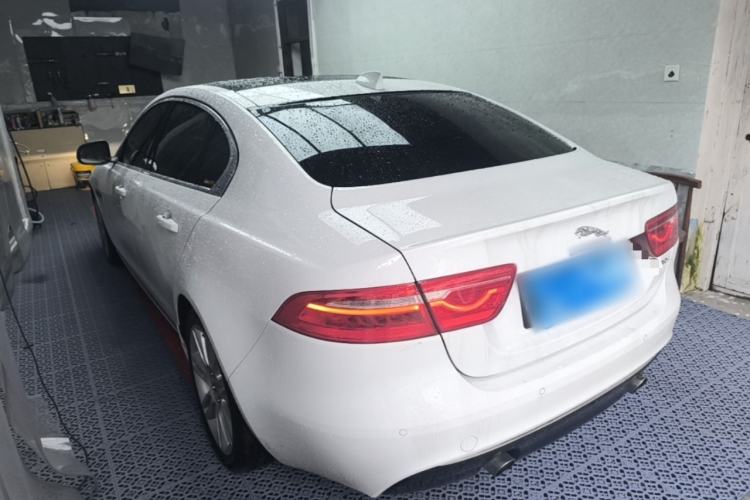 Used Jaguar XEL 2018 2.0T 200 PS Premium Edition Rear Left 45 Deg