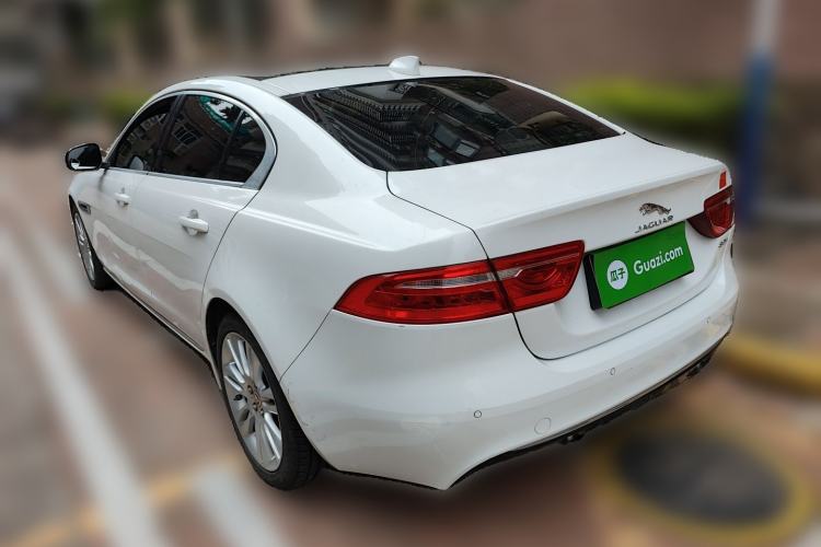 Used Jaguar XEL 2018 2.0T 200 PS Premium Edition Rear Left 45 Deg
