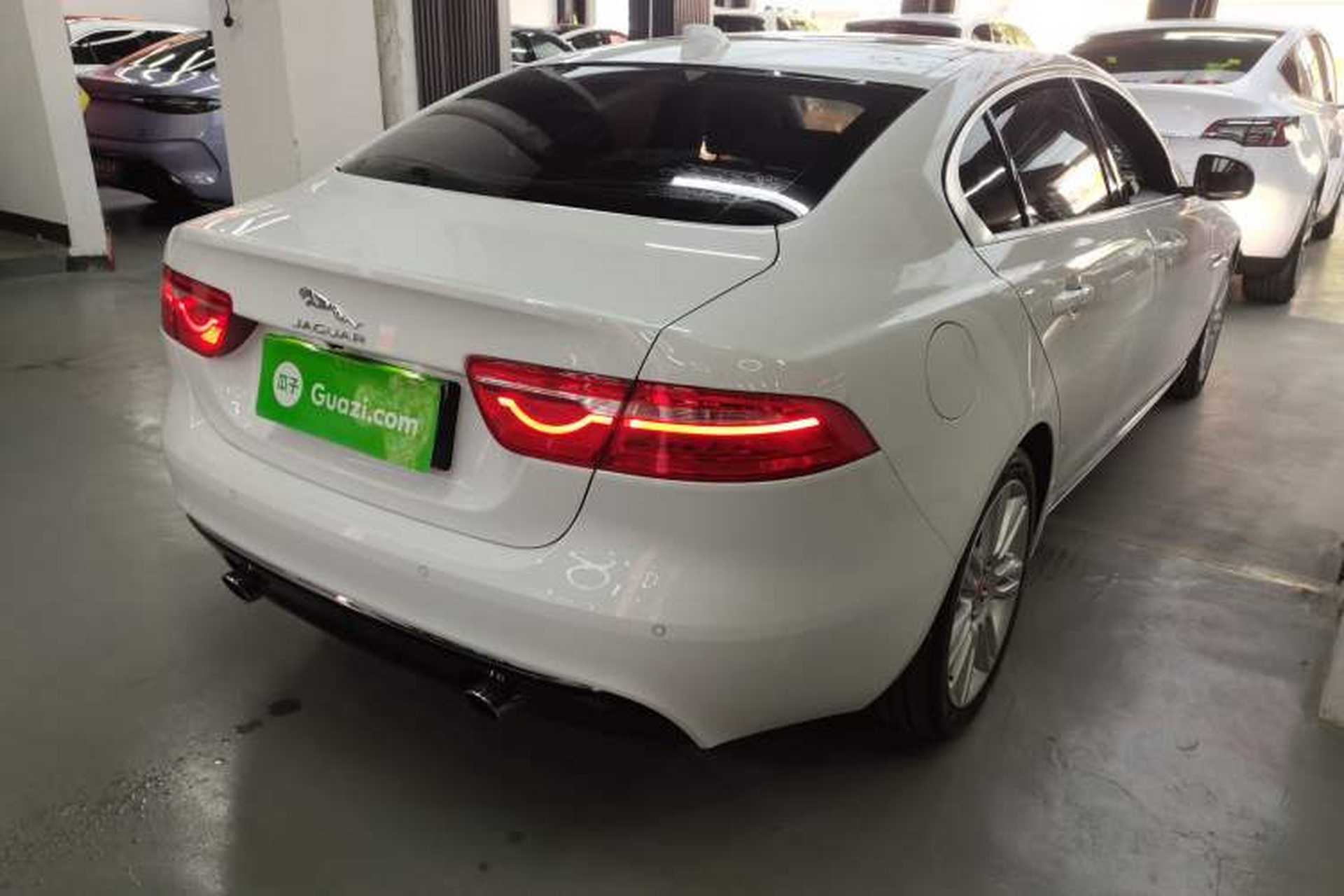 Used Jaguar XEL 2018 2.0T 200 PS Premium Edition Rear Right 45 Deg
